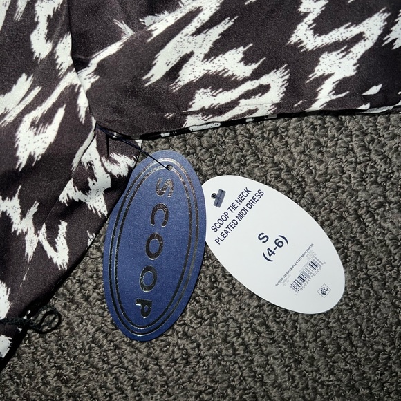 NWT Scoop midi dress belted black and white long sleeve polyester 4 6 women’s - Picture 7 of 10